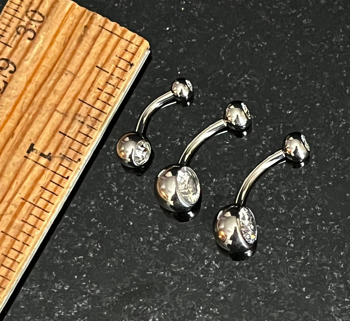 1 Piece Solid G23 Implant Grade Titanium Double CZ Gem Naval / Navel Belly Ring