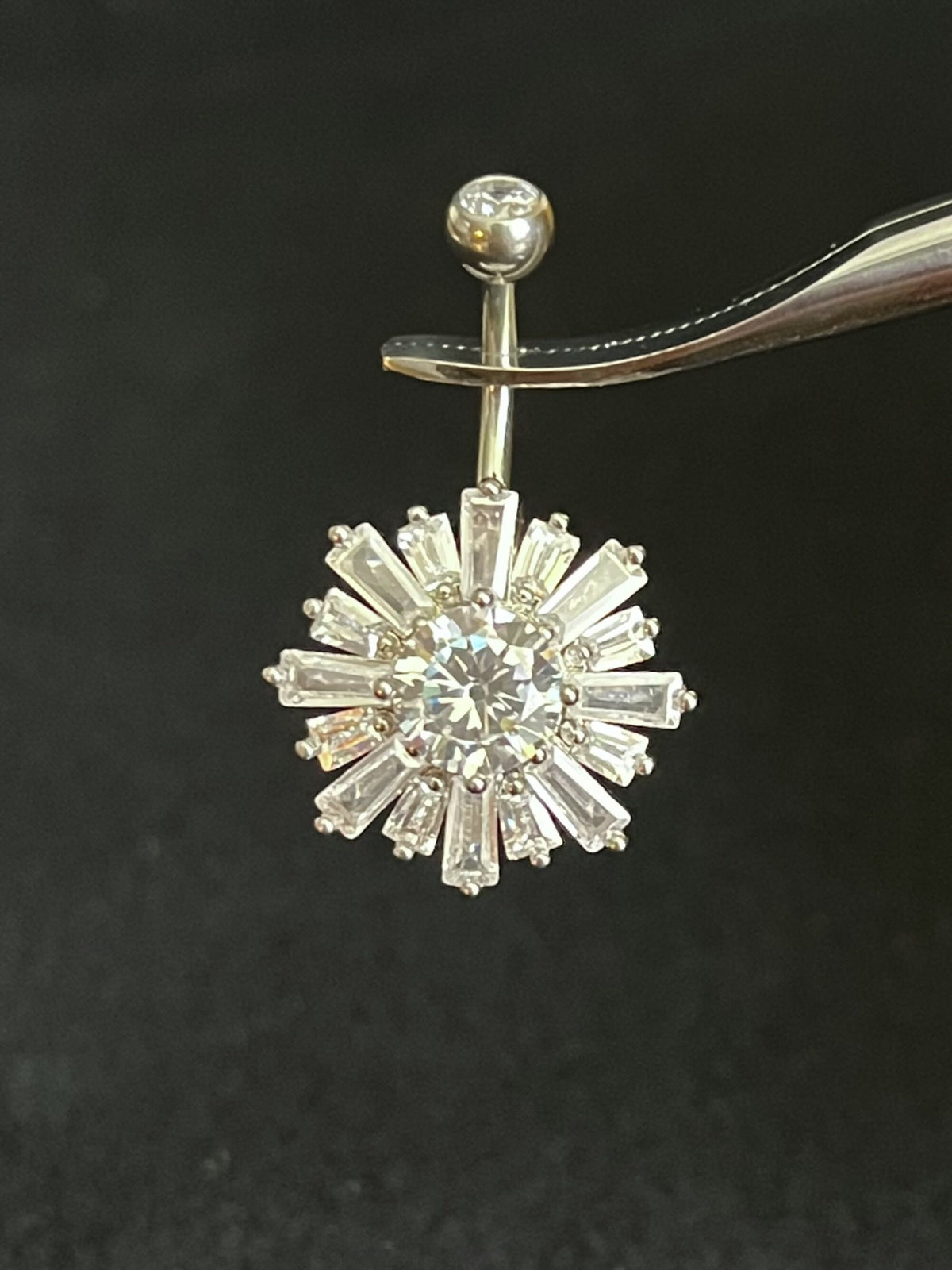 1 Piece Stunning Baguette CZ Gems Sunburst Navel / Naval Belly Button Ring - 14g - 10mm - Gold, Silver and Rose Gold Available!
