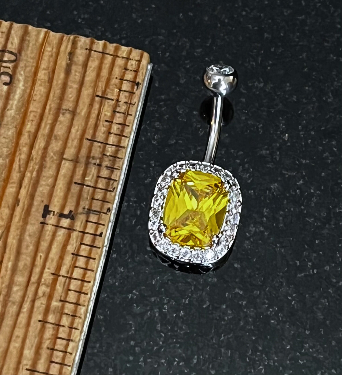 1 Piece Brilliant Prong Set Oval Cubic Zirconia Gem Surrounded by CZ Gems Navel/Naval Belly Ring - 14g - Available in a Variety of Colors!