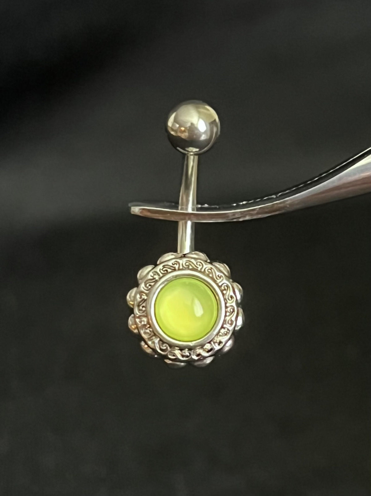 1 Piece Stunning Filigree Flower Illuminating Stone Navel / Naval Belly Ring - 14g - 10mm - Available in a Variety of Colors!