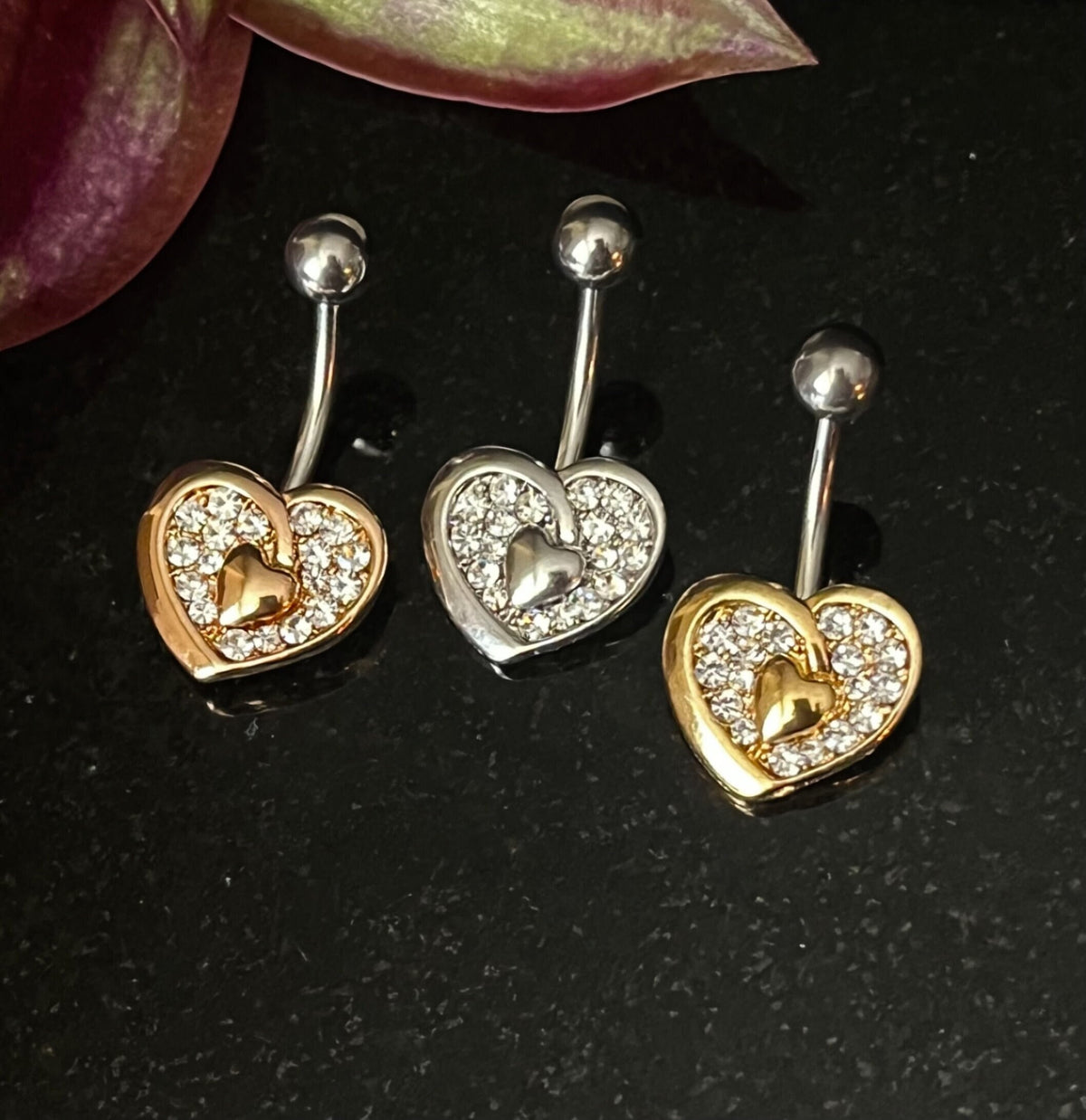 1 Piece Brilliant Heart Paved CZ Gem Navel / Naval Belly Ring - 14g - 10mm - Gold, Steel and Rose Gold Available!