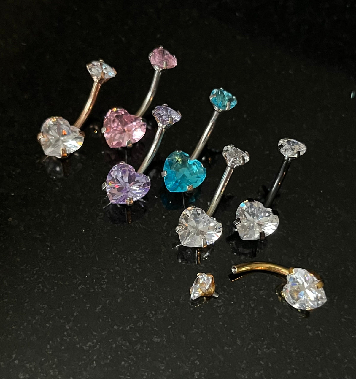 1 Piece Stunning Prong Set Heart CZ Gem Internally Threaded Navel / Naval Belly Ring - 14g - Available in a Variety of Colors!