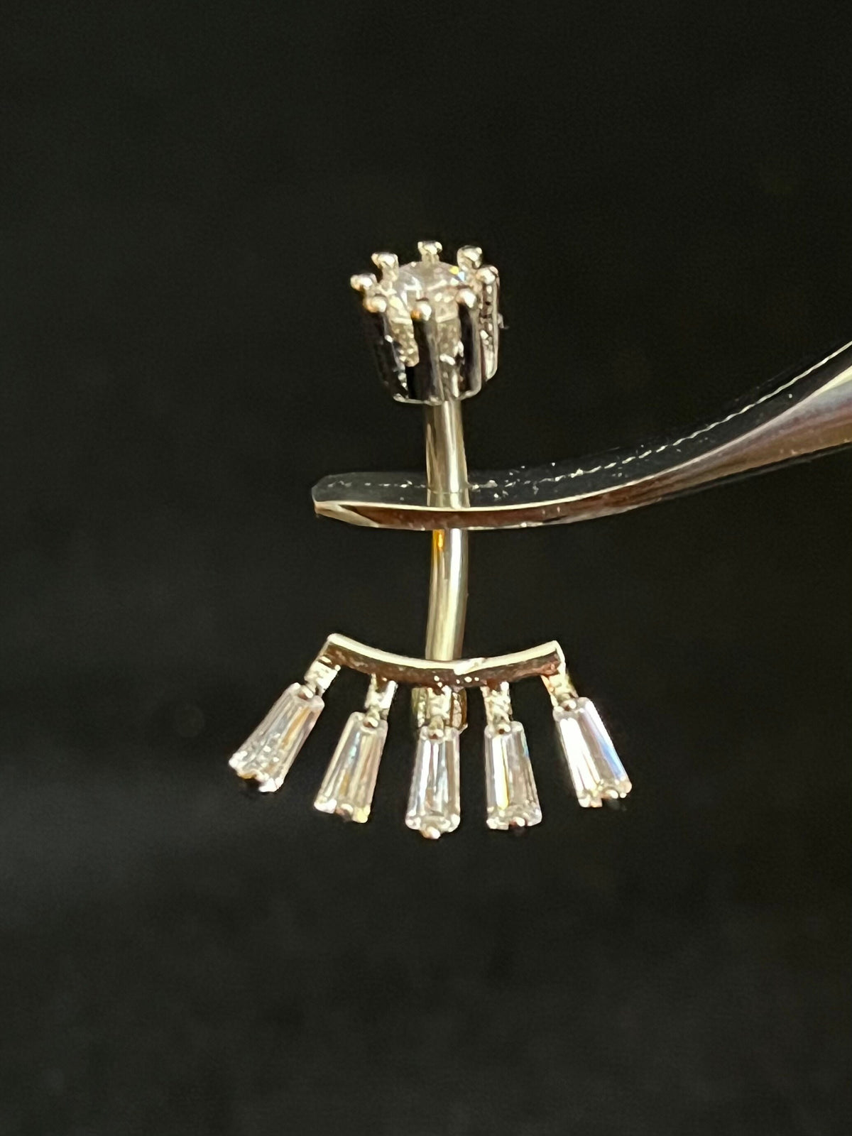1 Piece Stunning Princess Cut CZ Gem Fan Internal Threaded Navel / Naval Belly Ring - 14g - 10mm - Gold, Steel and Rose Gold Available!