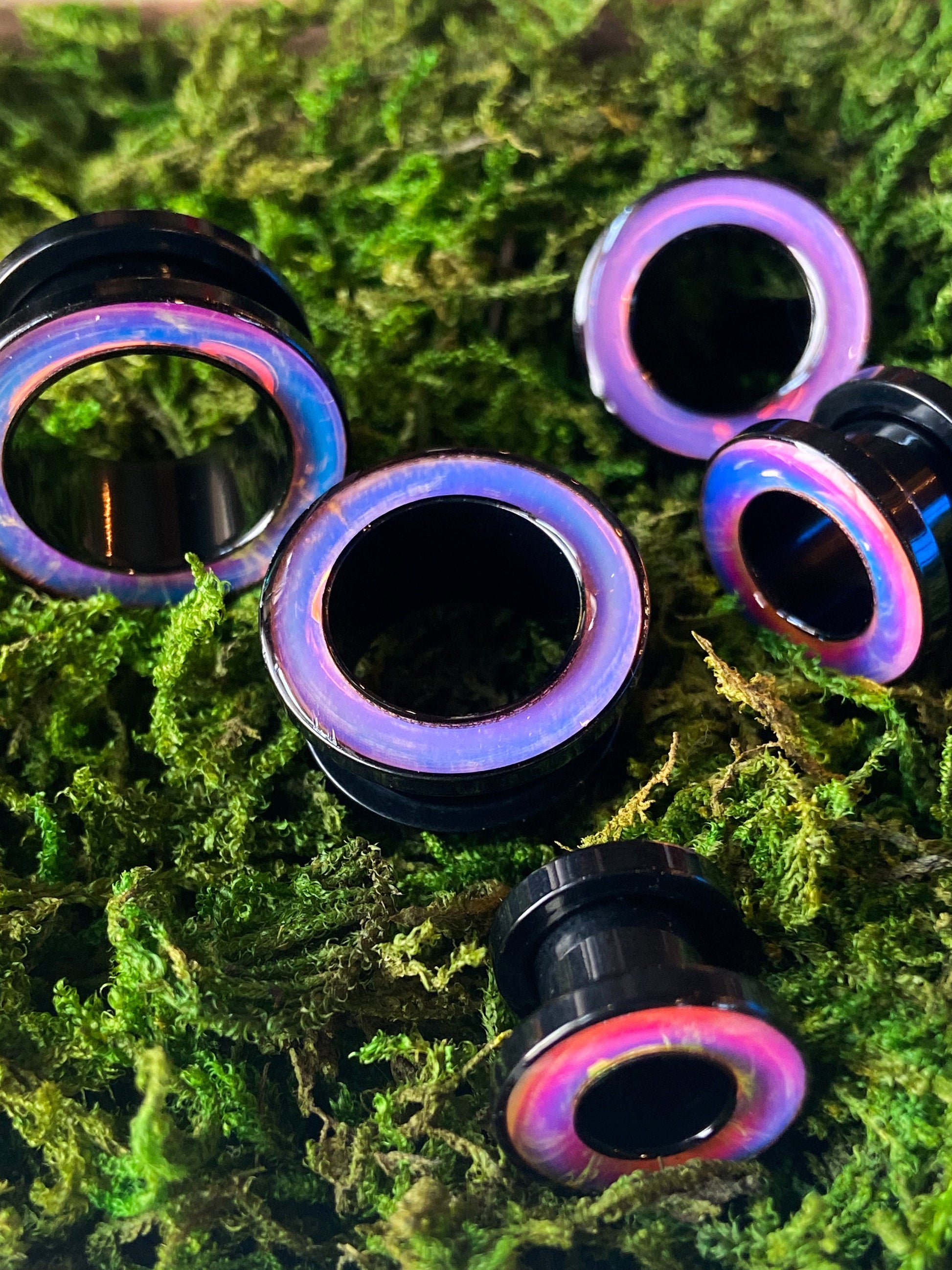 PAIR of Beautiful Rainbow Iridescent Rimmed Black Screw Fit Tunnels/Plugs - Gauges 0g (8mm) thru 5/8" (16mm) available!