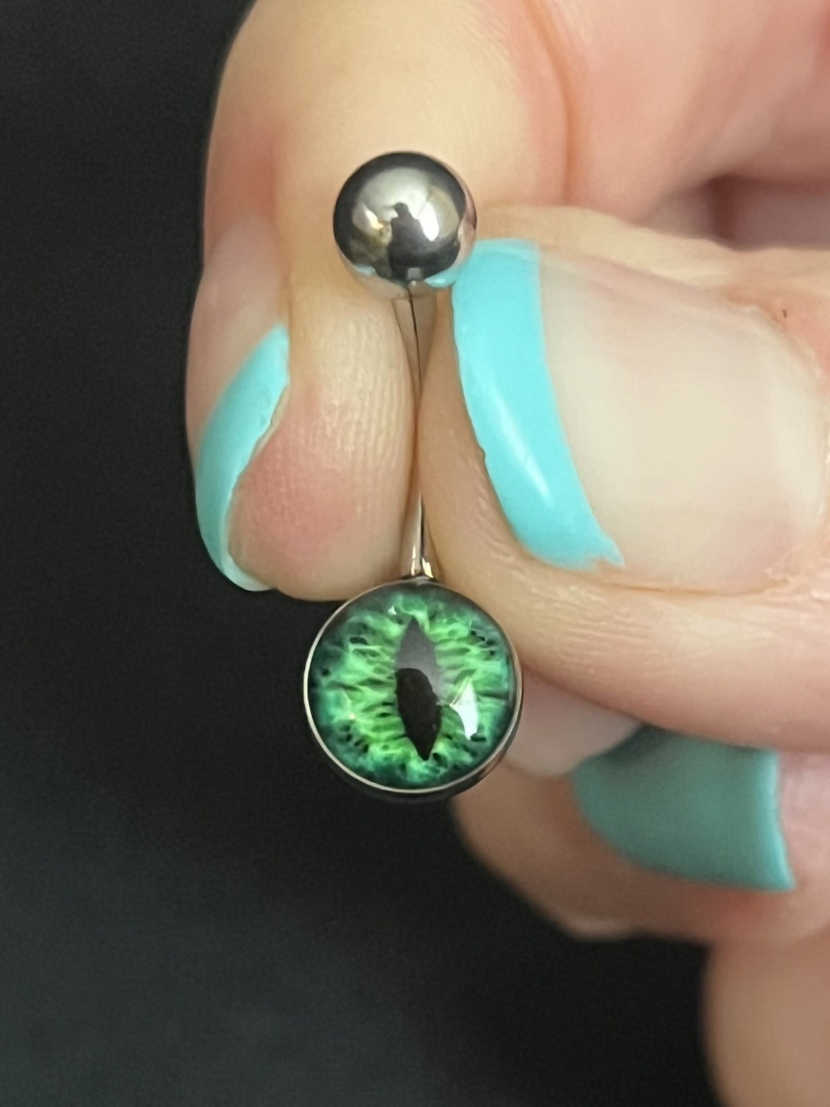 1 Piece Unsual Snake Eye Logo Navel / Naval Eye Ball Belly Ring - 14g - 10mm Bar Length - Blue, Green and Red Available!
