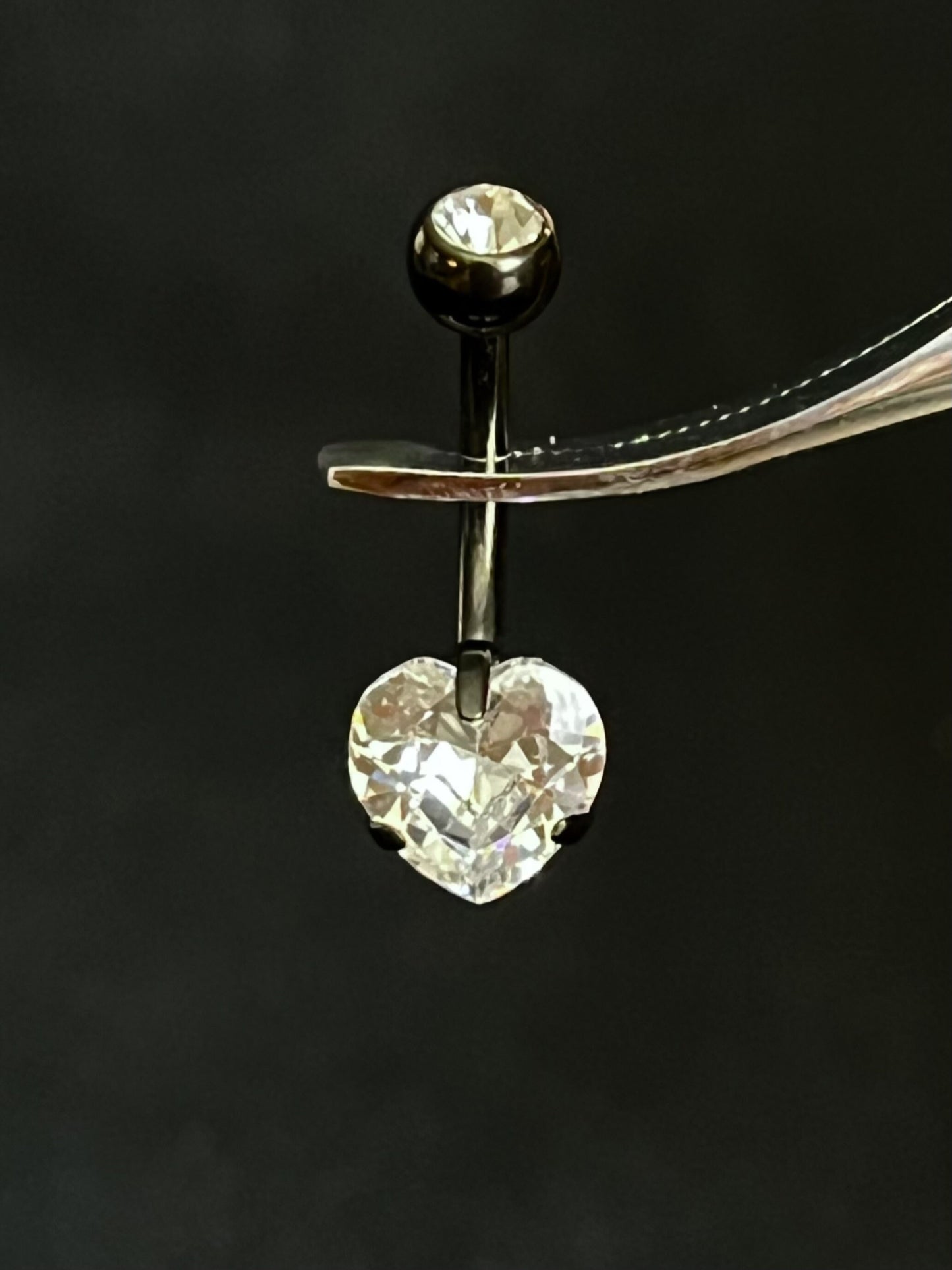 1 Piece Beautiful Prong Set 8mm CZ Gem Heart Navel / Naval Belly Ring - 14g - Silver, Black, Gold, Rose Gold and Multi-Color Available!