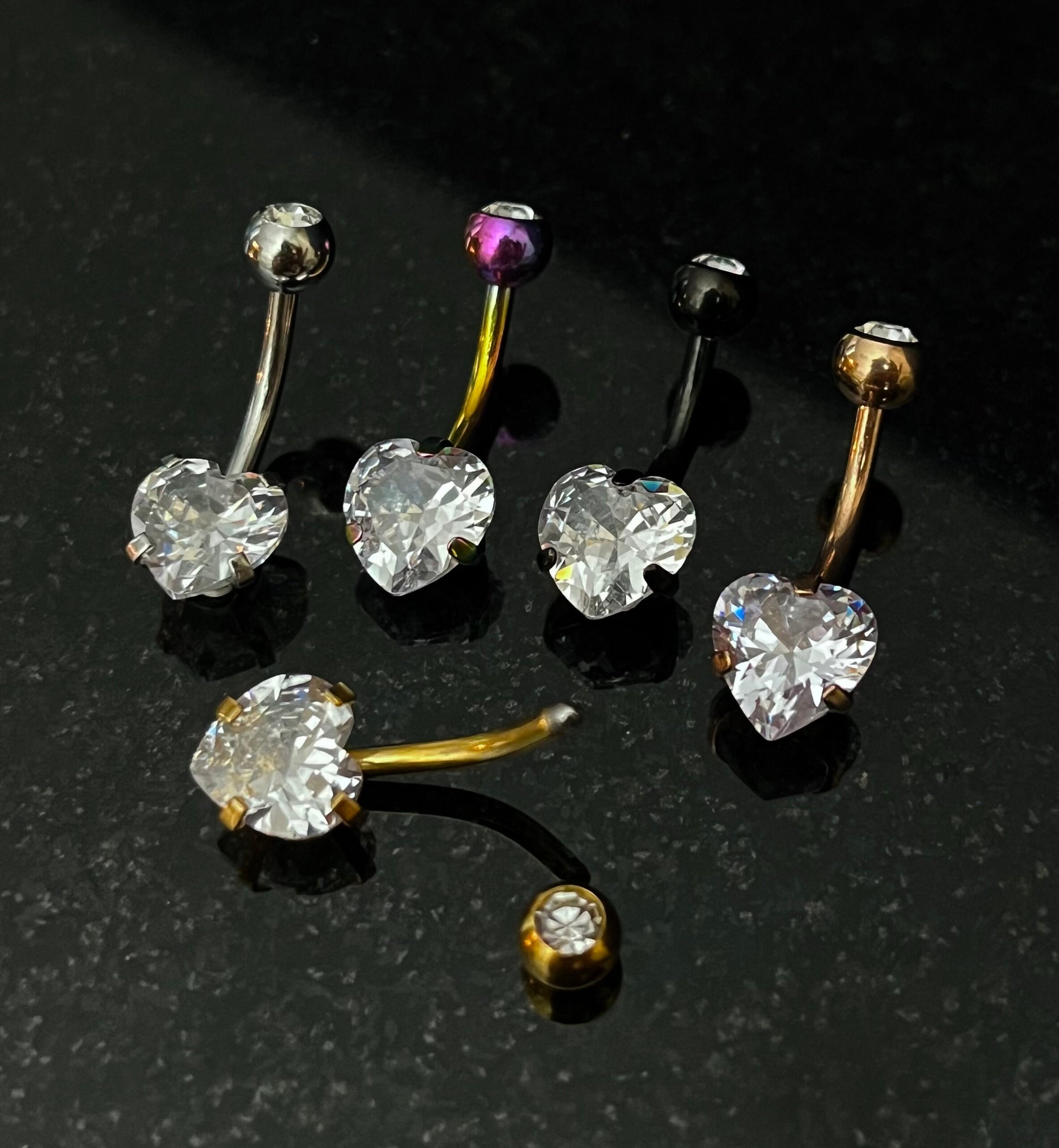1 Piece Beautiful Prong Set 8mm CZ Gem Heart Navel / Naval Belly Ring - 14g - Silver, Black, Gold, Rose Gold and Multi-Color Available!