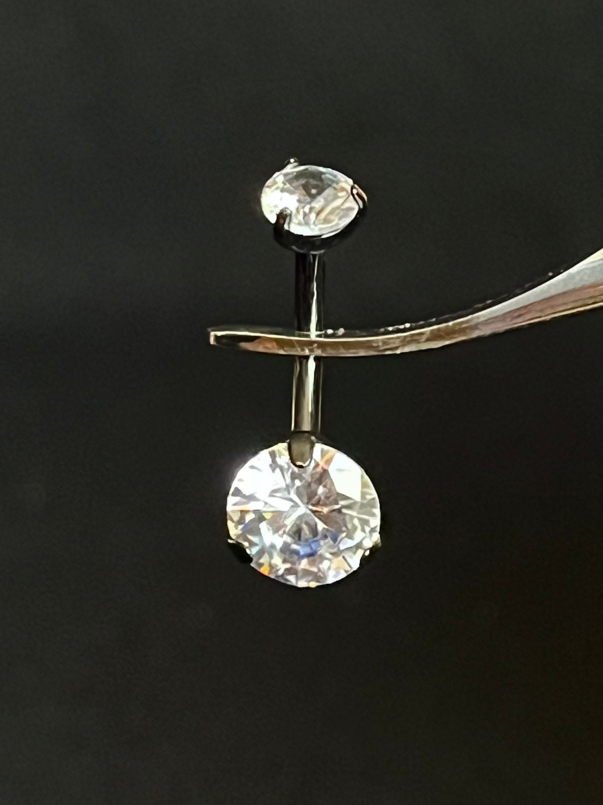 1 Piece Prong Set CZ Gem Titanium IP Internally Threaded Navel / Naval Belly Ring - 14g - 10mm - Black, Gold and Rose Gold Available!