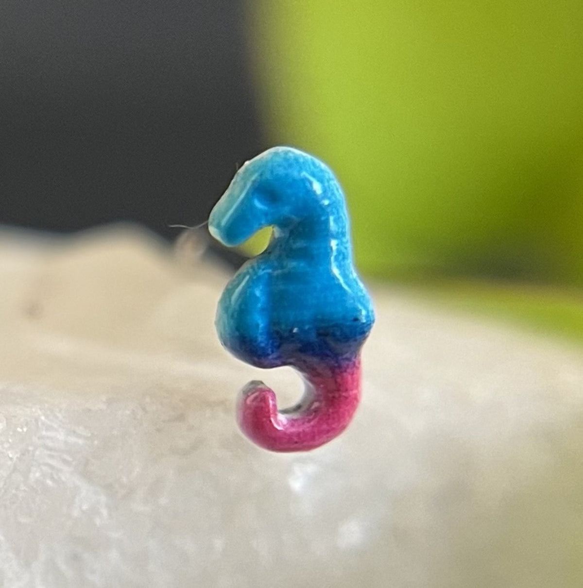 1 Piece Unique Seahorse Surgical Steel Nose L-Bend or Nose Stud - 20g or 18g - 6mm Wearable Length!