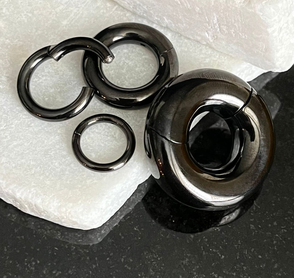 1 Piece Large Gauge IMPLANT GRADE TITANIUM Hinged Segment Ring/Hoop - Easy and Secure Clickers - Gauges 12g (2mm) thru 2g (6mm) Available!