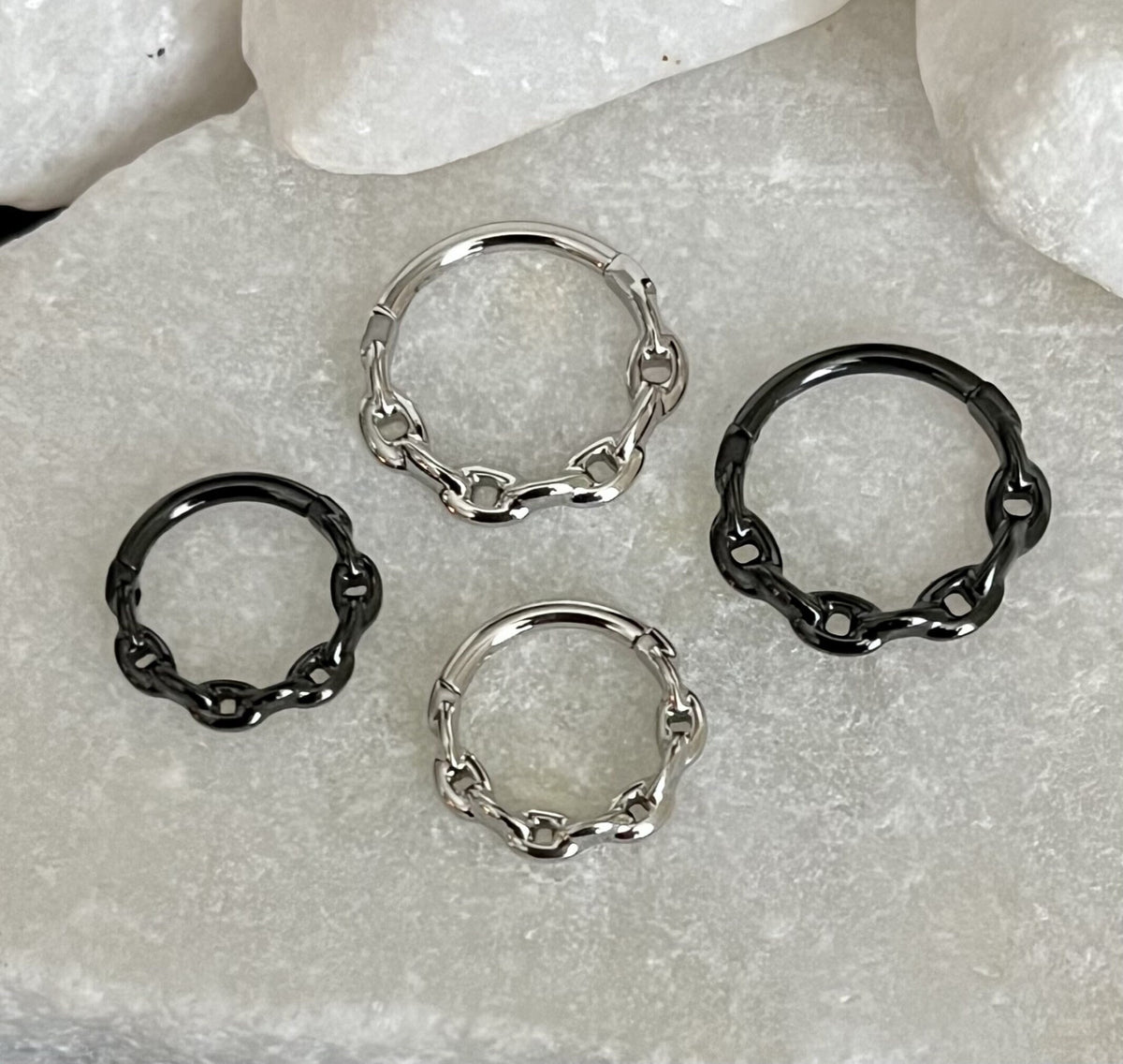 1 Piece Unique Linked Chain Style Hinged Segment Septum Ring - 16g - 10mm & 8mm - Silver and Black Available!
