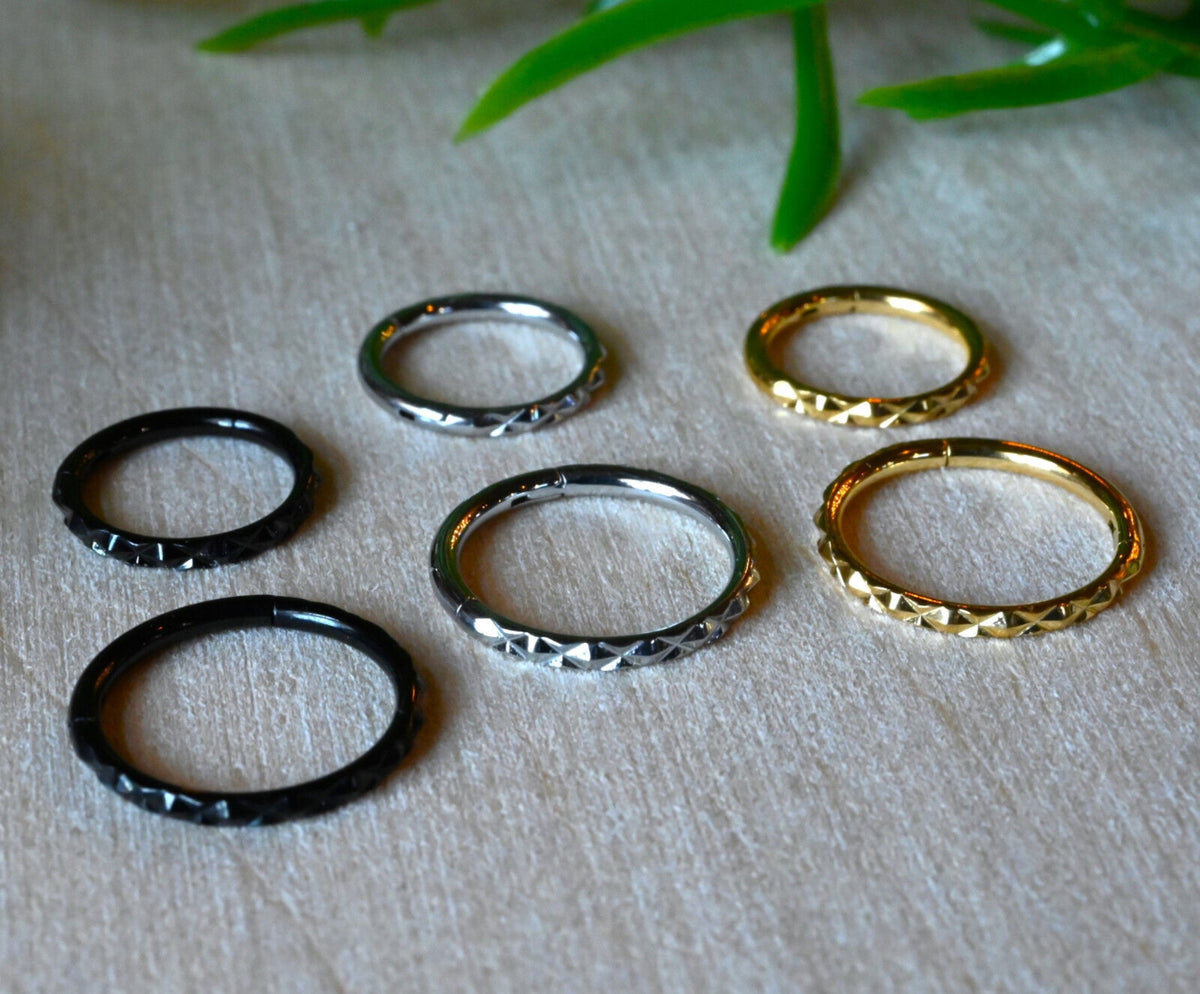 1 Piece Beautiful Outer Faceted Style Hinged Segment Septum Ring - 16g - 10mm & 8mm - Gold, Silver and Black Available!