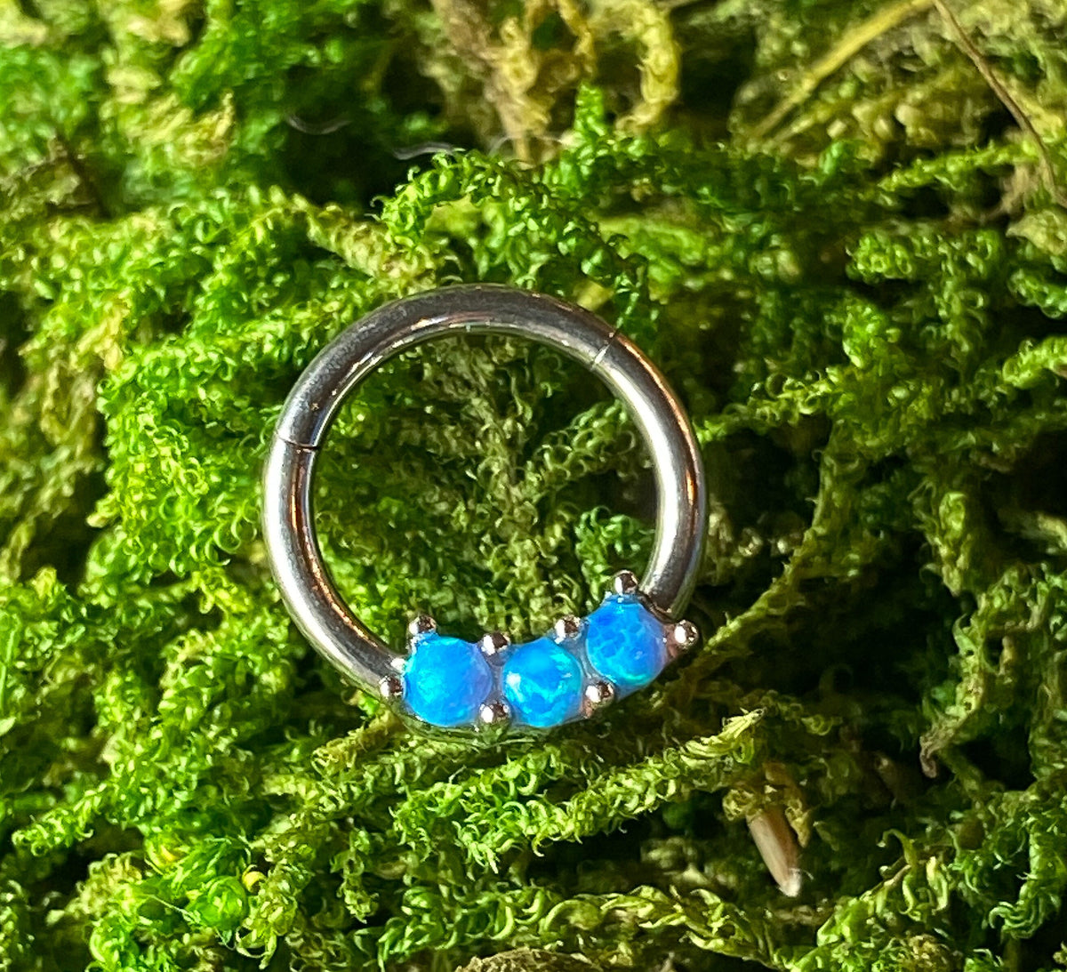 1 Piece Beautiful Three Opals 316L Surgical Steel Hinged Segment Ring - Back, Blue Gold, Purple, Rainbow, Rose Gold and White Available!