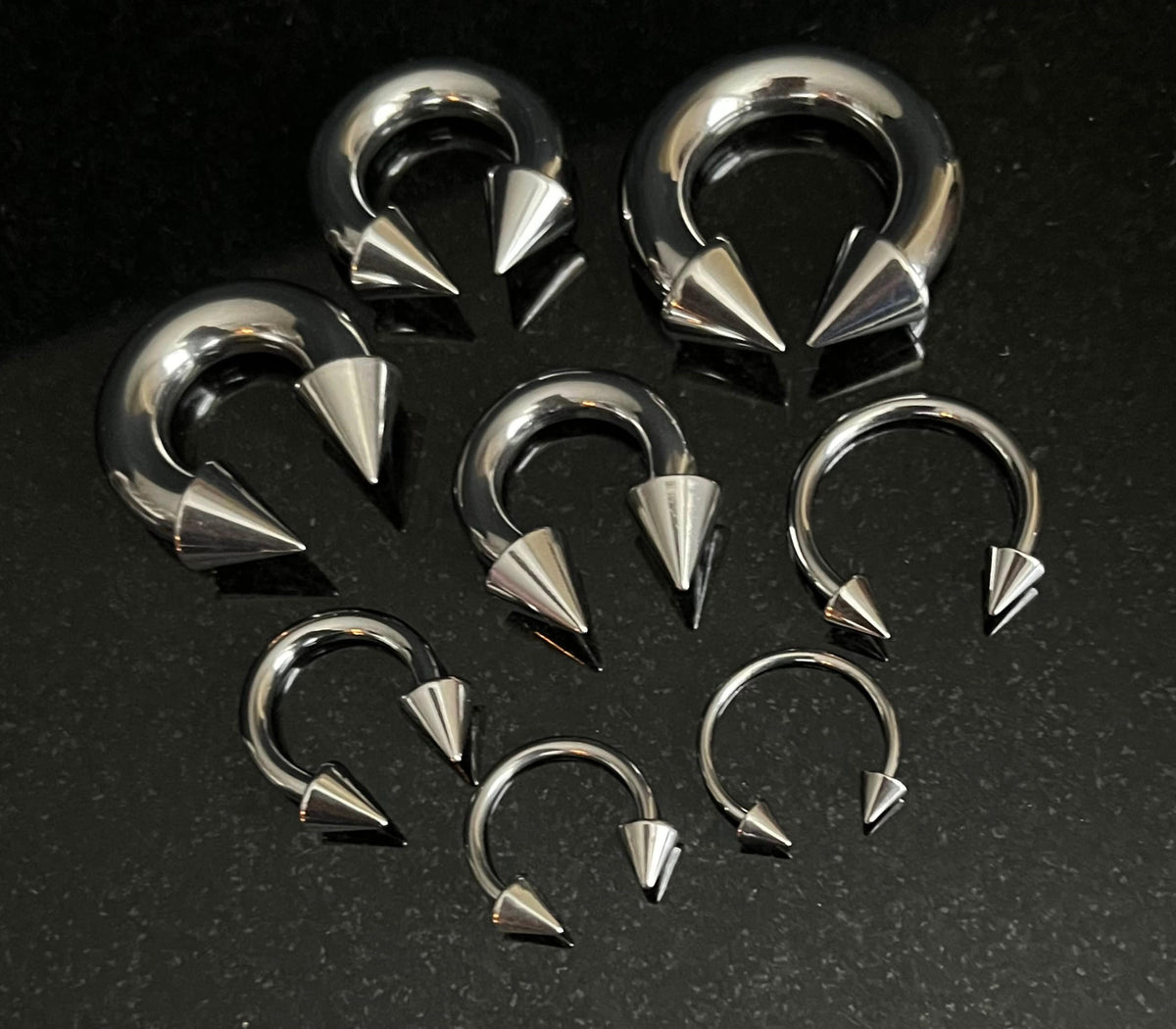 1 Piece Surgical Steel Circular Horseshoe Barbell with Spikes Ring - 18G thru 2g with Assorted Internal Diameter and Spike Size!!