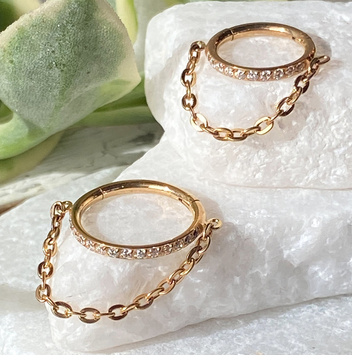 1 Piece Stunning Solid Titanium Chain Link CZ Gem Hinged Segment Ring - Gauge 16g - 8mm or 10mm - Gold or Silver Available!