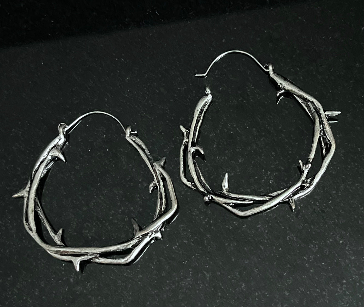 Pair of Unique 20g Twisted Thorn Hoop Earrings - Use As Regular Earrings or Through Tunnels!