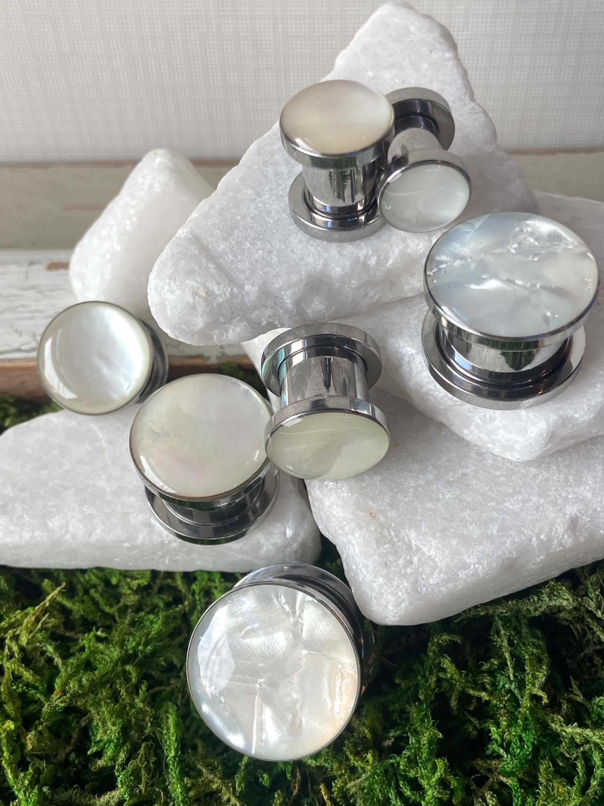 PAIR of Stunning Mother of Pearl Surgical Steel Screw Fit Tunnels/Plugs - Gauges 2g (6mm) thru 5/8" (16mm) available!
