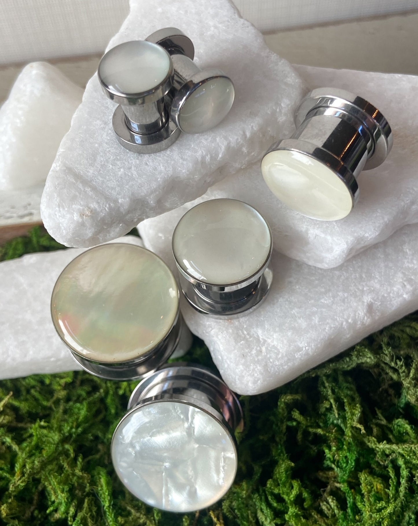 PAIR of Stunning Mother of Pearl Surgical Steel Screw Fit Tunnels/Plugs - Gauges 2g (6mm) thru 5/8" (16mm) available!
