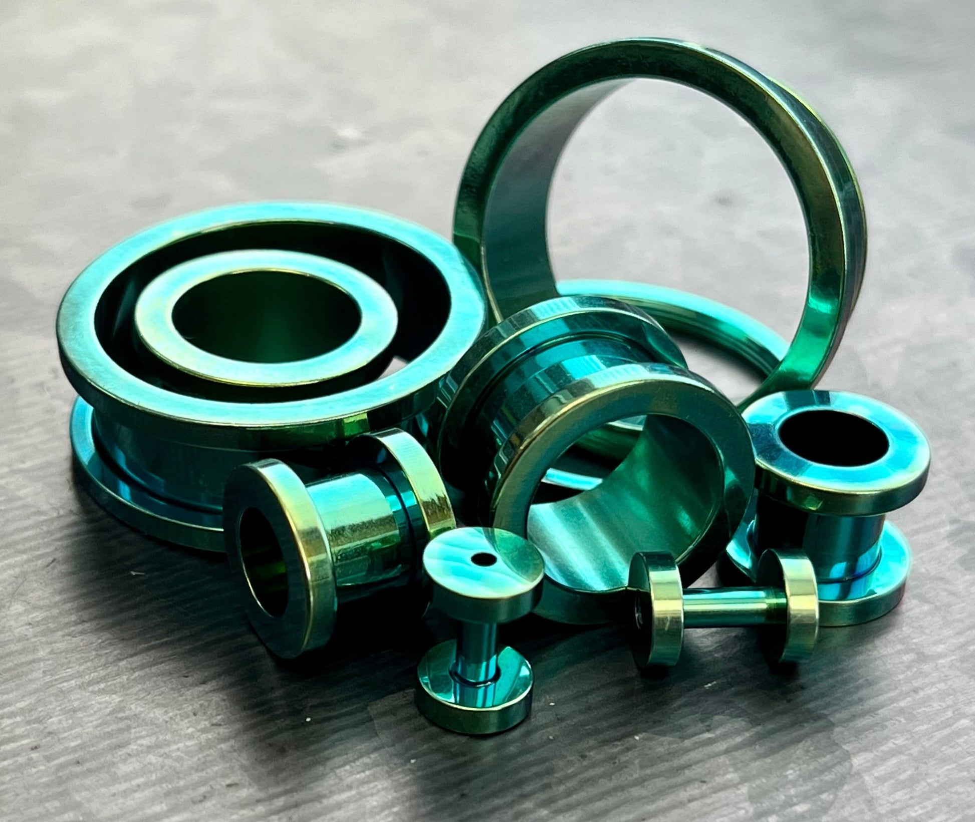 PAIR of Stunning Green PVD Plated 316L Steel Screw Fit Tunnels/Plugs - Gauges 14g (1.6mm) thru 1" (25mm) available!