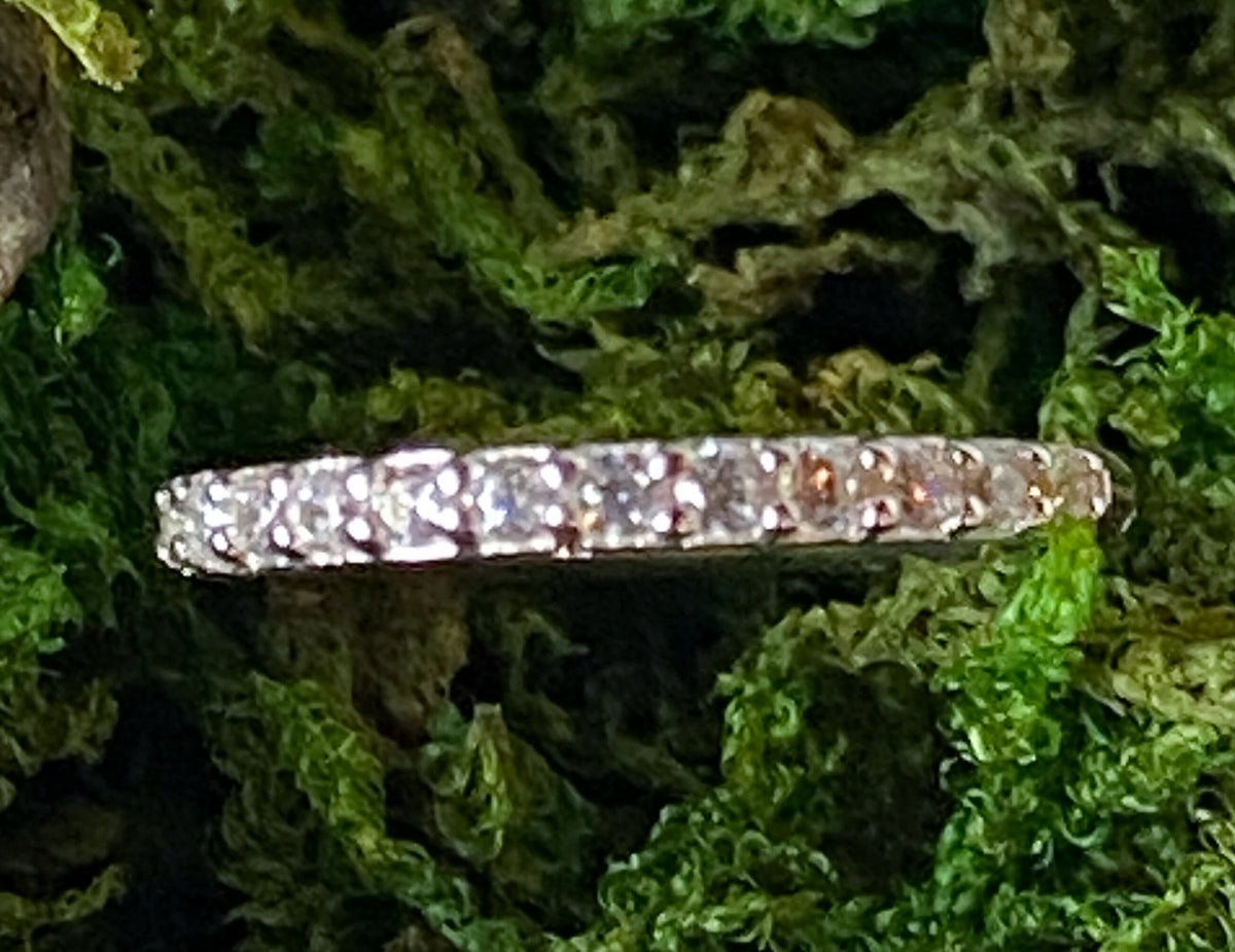 1 Piece of Stunning Solid 14kt Gold Side Paved CZ Gems Hinged Segment Ring - 10mm, 9mm, 8mm or 7mm - Gold & White Gold with Available!